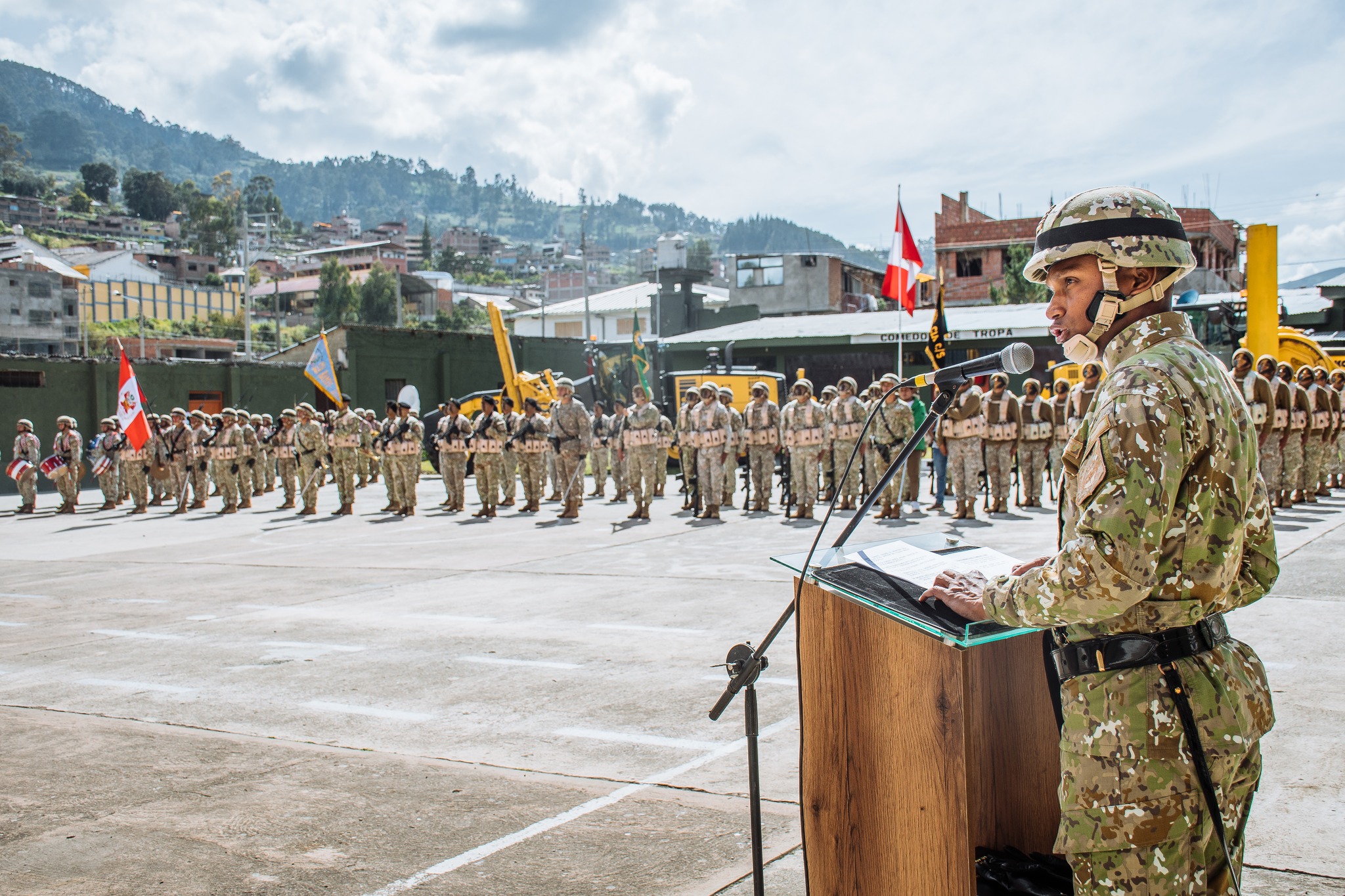 ANDAHUAYLAS: CORONEL PEDRO EDUARDO MONCADA GARCÃA NUEVO COMANDANTE DE UNIDAD DEL BATALLÃ“N DE INGENIERÃA DE COMBATE