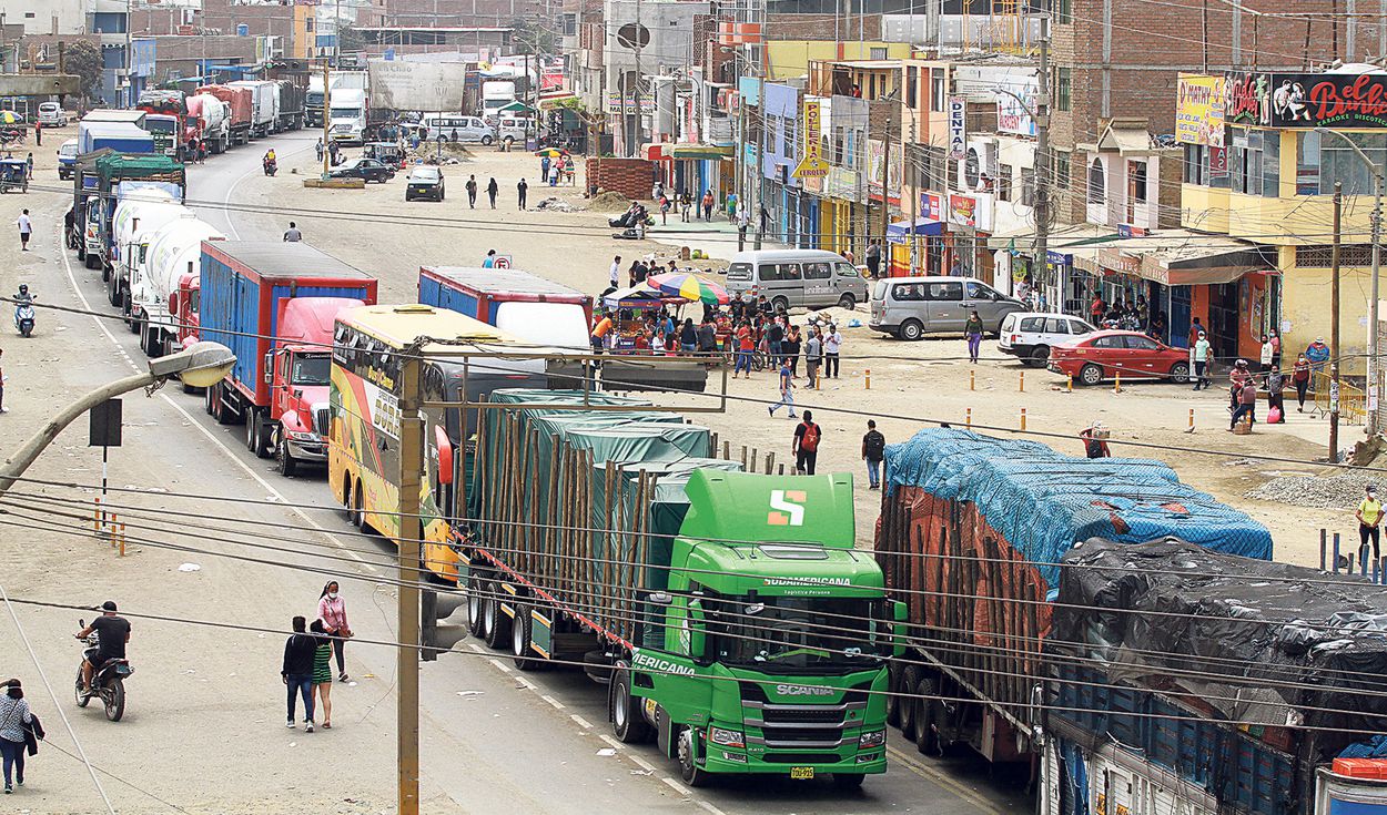 TRANSPORTISTAS RATIFICAN PARO DESDE EL LUNES 27 DE JUNIO