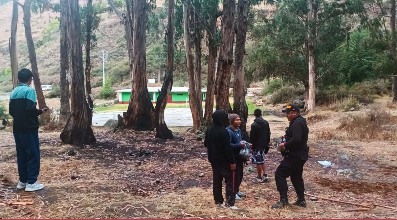 SAN JERÓNIMO: JÓVENES SIGUEN BEBIENDO LICOR EN BOSQUE DE CCOLLAHUACHO PESE A VIGILANCIA