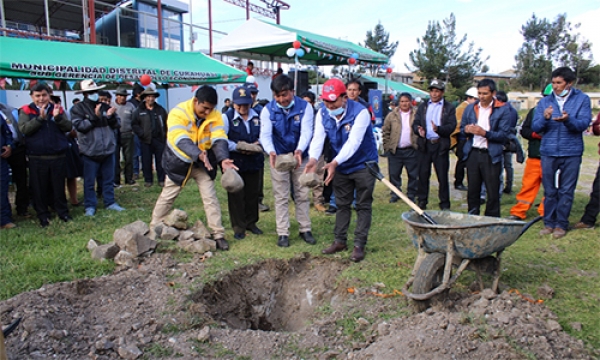 �ALCALDE DE CURAHUASI INICIA PROYECTO DE RIEGO EN CONCACHA, SAYWITE Y SAN LUIS DESTACADO