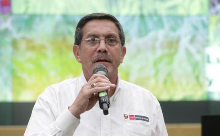JOSÉ WILLIAMS CONSIDERA QUE MINISTRO DE DEFENSA DEBE DAR UN PASO AL COSTAD