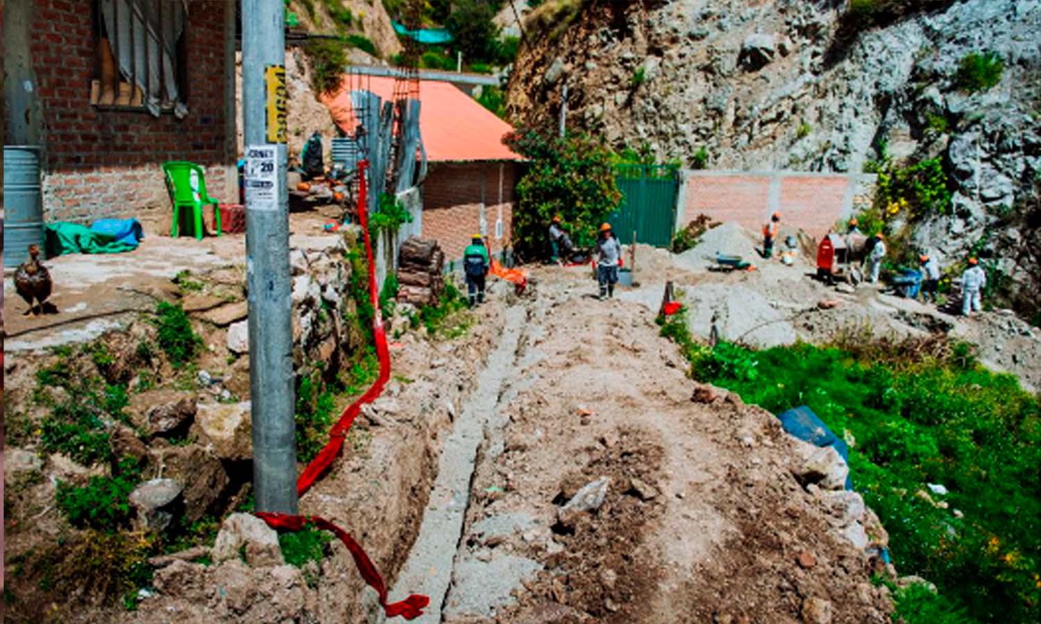 VECINOS DE UNIÓN CHUMBAO DENUNCIAN SERIAS DEFICIENCIAS EN OBRA DE SANEAMIENTO EN SAN JERÓNIMO