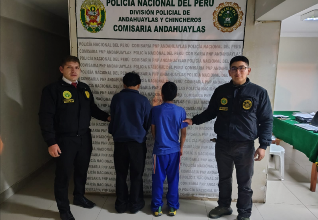 DETIENEN EN FLAGRANCIA A DOS MENORES POR ROBO AGRAVADO DE CELULAR EN ANDAHUAYLAS